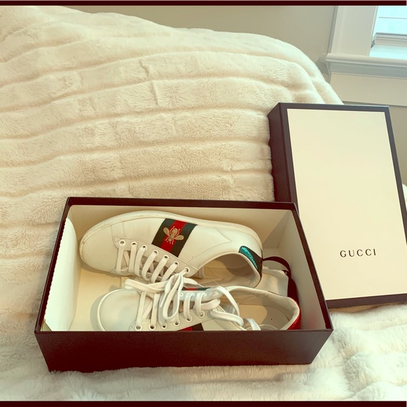 Gucci athletic shoes - Picture 1 of 7